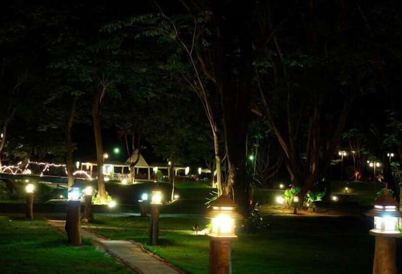 호텔 Buritara Resort And Spa, Kanchanaburi