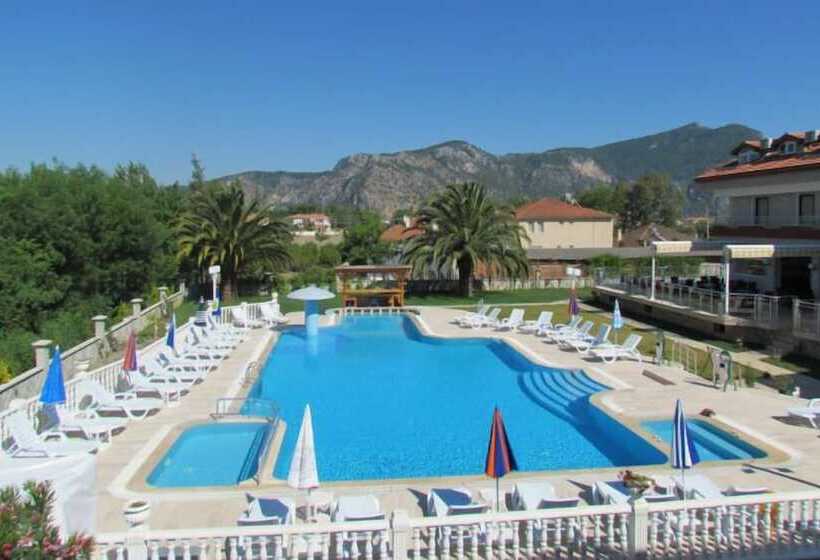 בית מלון כפרי Dalyan Palmiye Resort