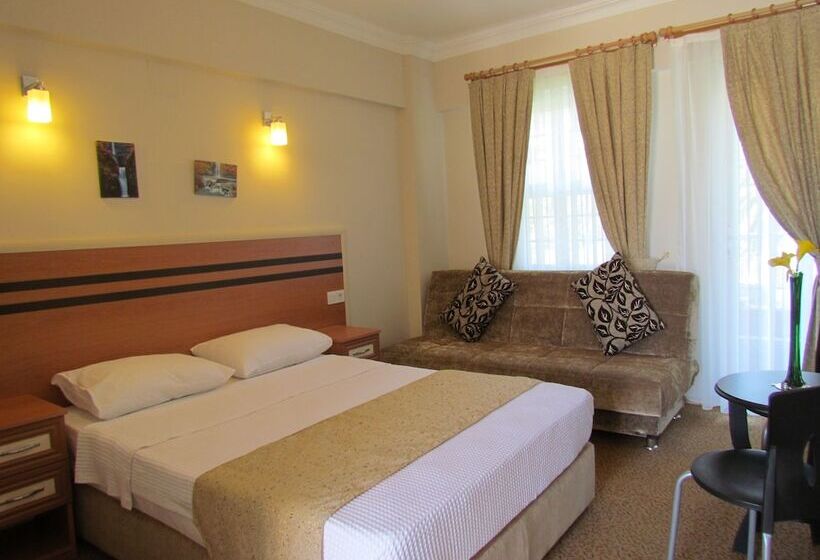 בית מלון כפרי Dalyan Palmiye Resort