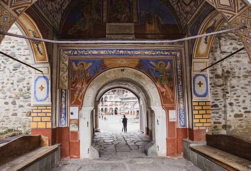 فندق Euphoria Club