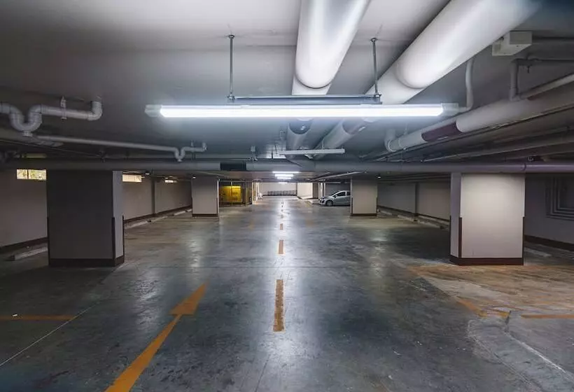 호텔 Fifth Pattaya Jomtien