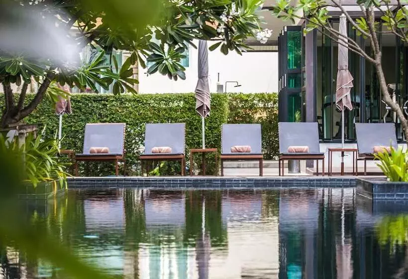 호텔 Fifth Pattaya Jomtien