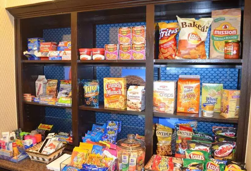 호텔 Hampton Inn & Suites Denison