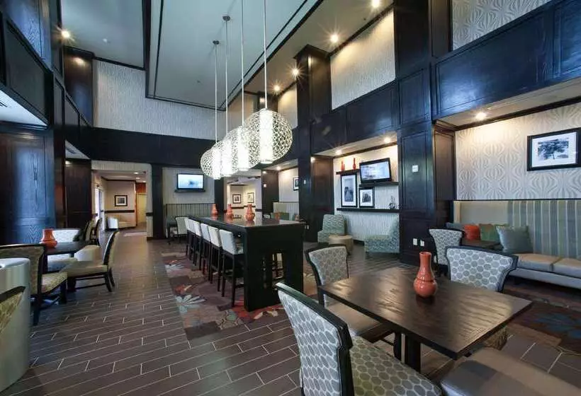 호텔 Hampton Inn & Suites Denison