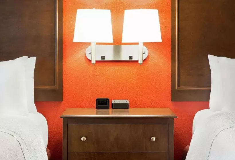 Отель Hampton Inn Sulphur Springs