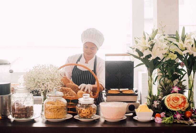 هتل Kata Silver Sand