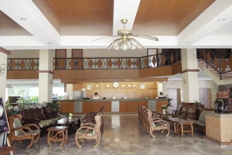 호텔 Mike Beach Resort