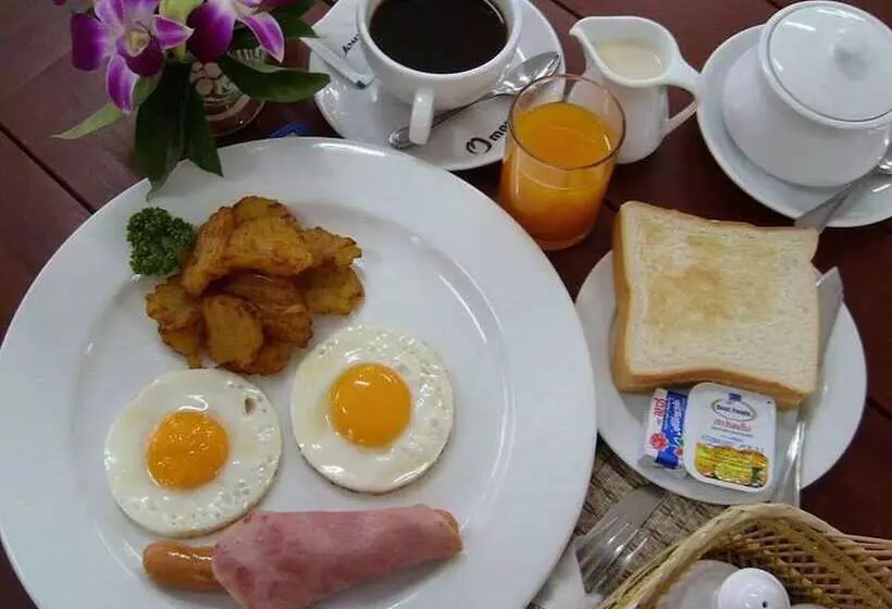 호텔 Mike Beach Resort