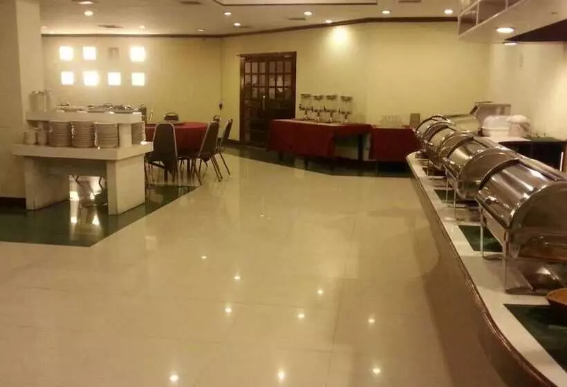 호텔 Mike Beach Resort