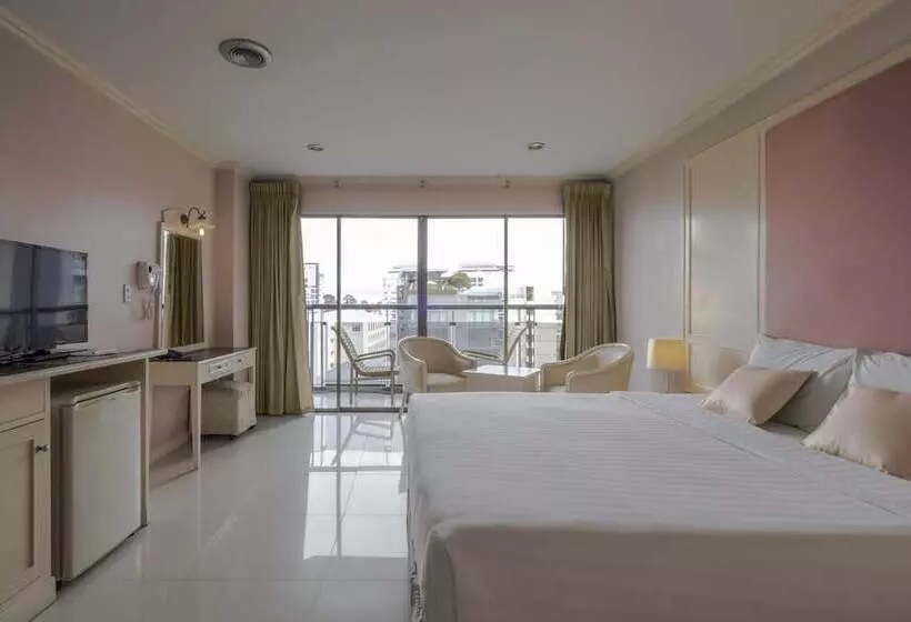 호텔 Mike Beach Resort