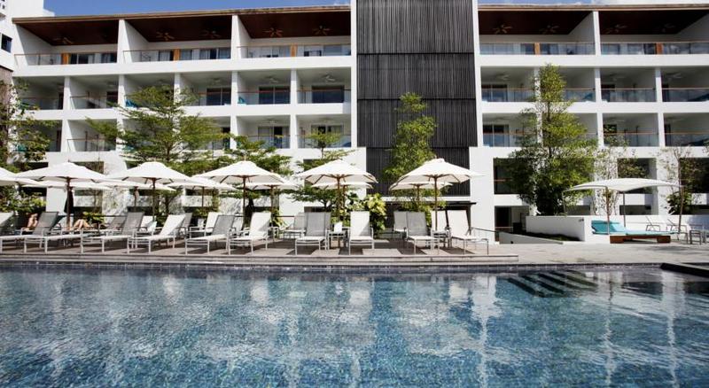 בית מלון כפרי Nap Patong