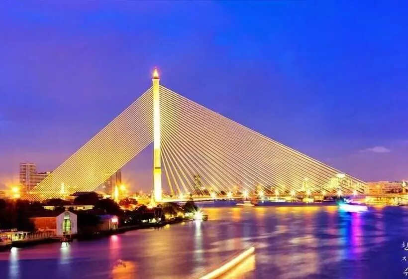 בית מלון כפרי Nouvo City