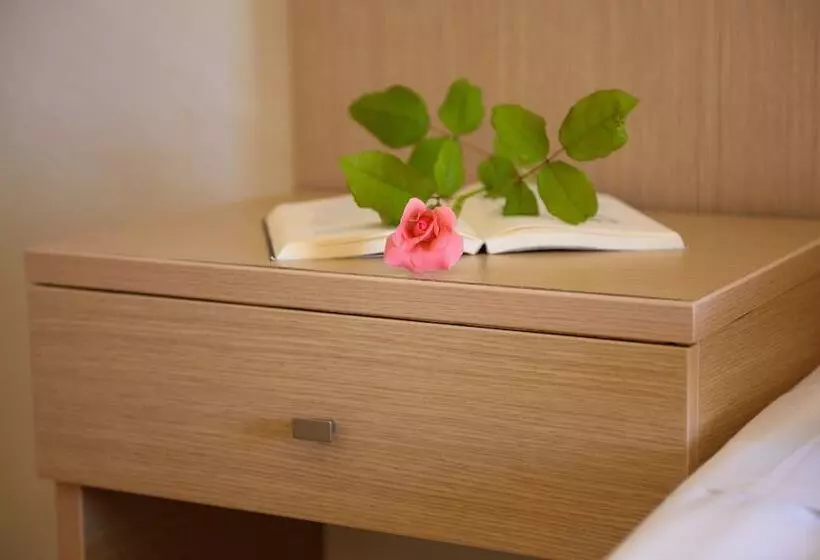 هتل Olympion Village