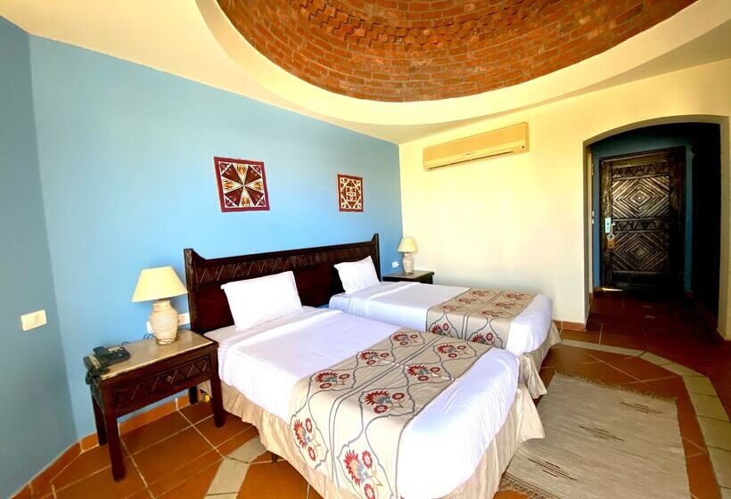 هتل Onatti Beach Resort Marsa Alam