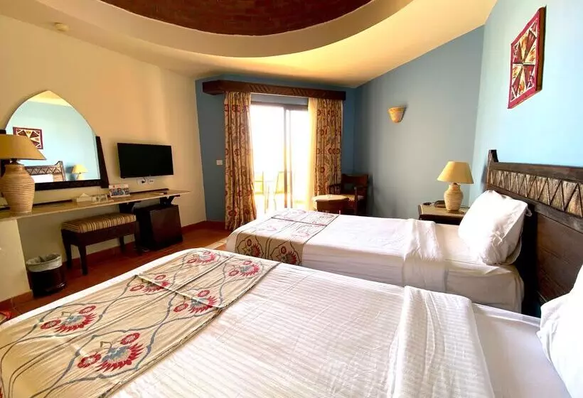 هتل Onatti Beach Resort Marsa Alam