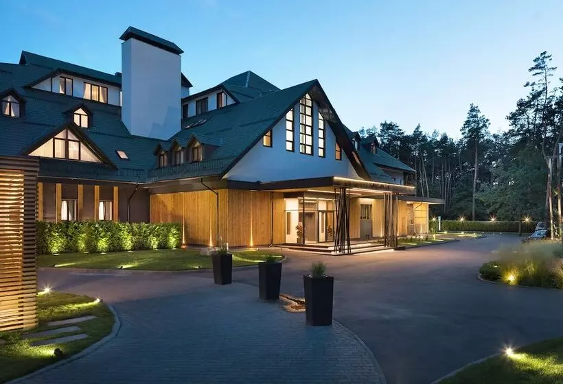 ホテル Onovo Dendra