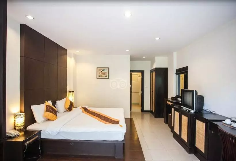 호텔 Royal Nakara Ao Nang