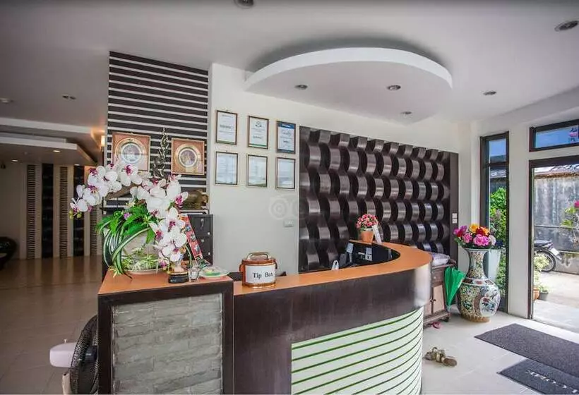 호텔 Royal Nakara Ao Nang