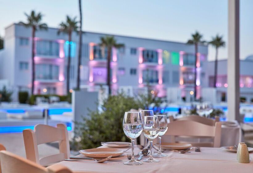 בית מלון כפרי So Nice Club Resort