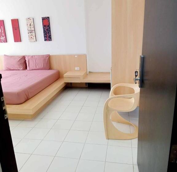 酒店 Urban Patong Residence