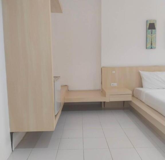 酒店 Urban Patong Residence