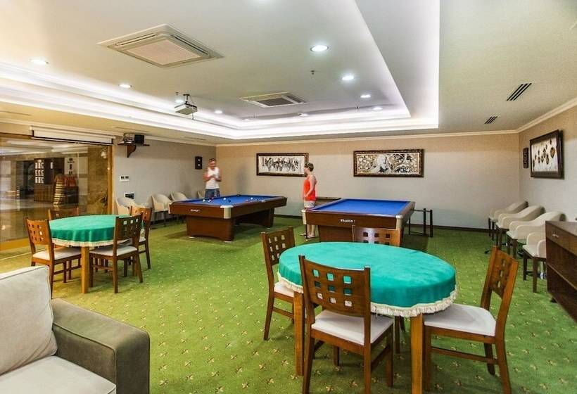 White Gold Hotel & Spa