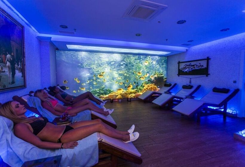 White Gold Hotel & Spa