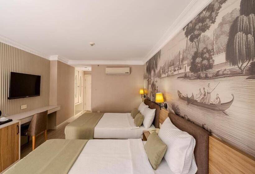 White Gold Hotel & Spa