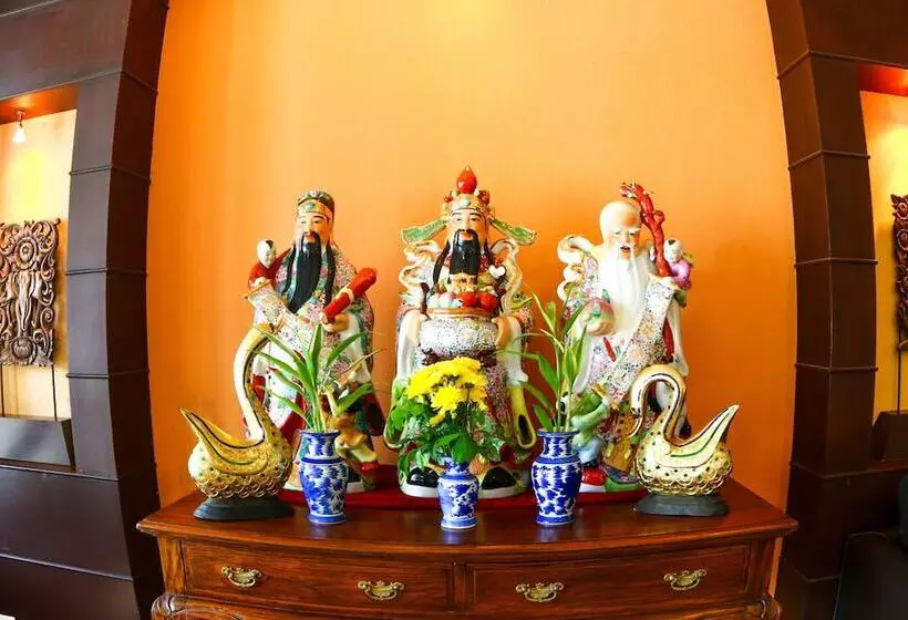 호텔 Wild Orchid Villa Krabi