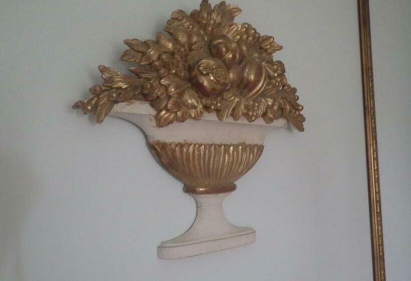 مبيت وإفطار Castel De La Comtesse