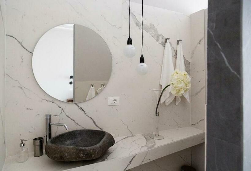 پانسیون Le Bain Suite Accanto Al Mare Vicinissima A Ortigia E Al Teatro