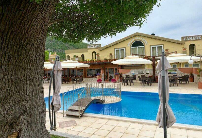 פנסיון Villa Dei Fiori