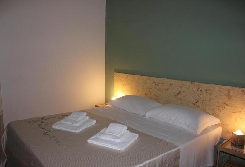 پانسیون Casa Madè