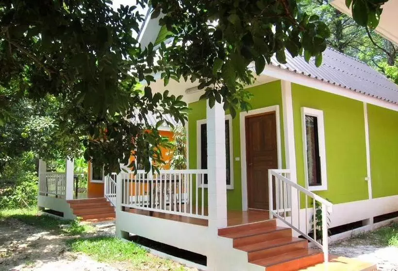 Thiw Tara Resort
