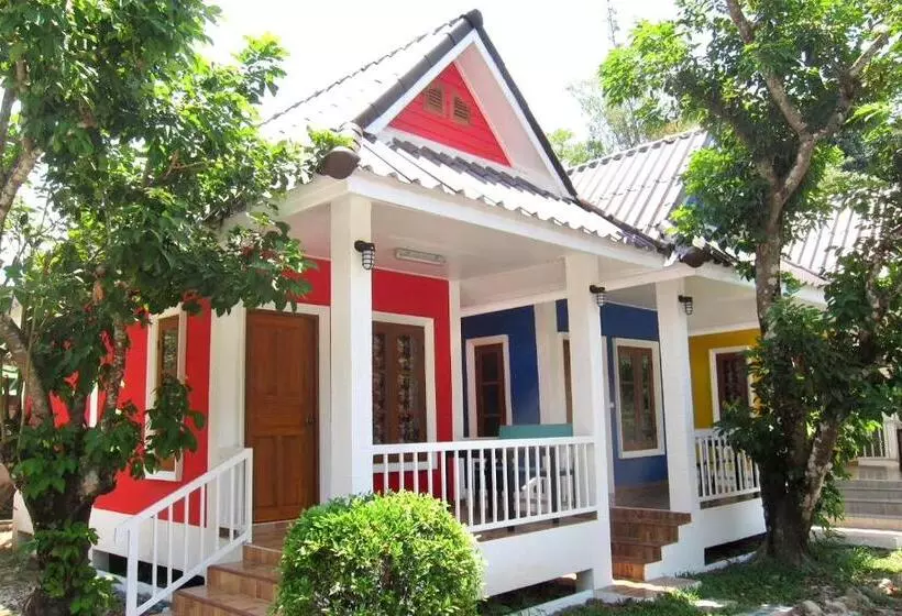 Thiw Tara Resort