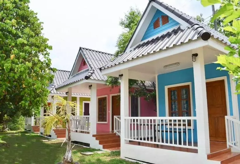 Thiw Tara Resort