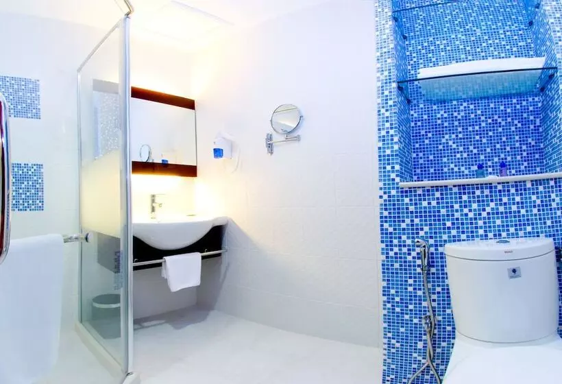 Celyn Hotel City Mall