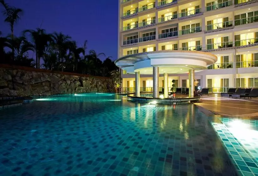 Centara Nova Hotel Pattaya