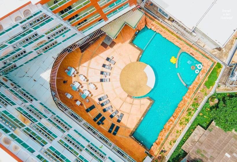 Centara Nova Hotel Pattaya