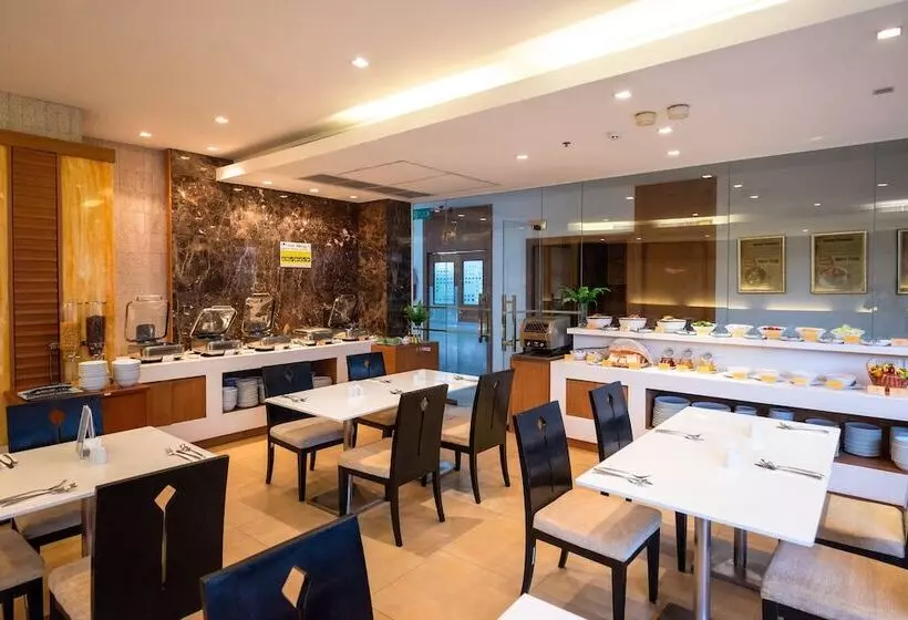 Centara Nova Hotel Pattaya