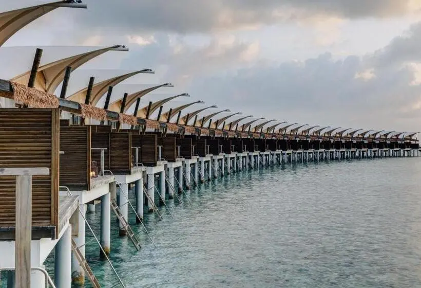 هتل Cinnamon Hakuraa Huraa Maldives  - All Inclusive - Adults Only