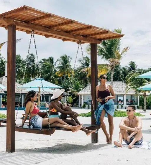 هتل Cinnamon Hakuraa Huraa Maldives  - All Inclusive - Adults Only