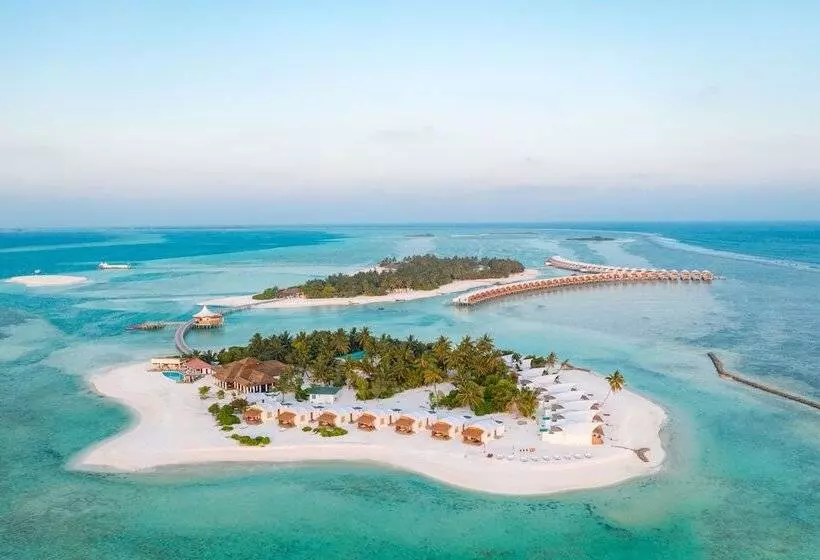 هتل Cinnamon Hakuraa Huraa Maldives All Inclusive