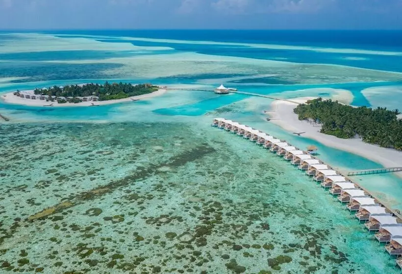 هتل Cinnamon Hakuraa Huraa Maldives All Inclusive