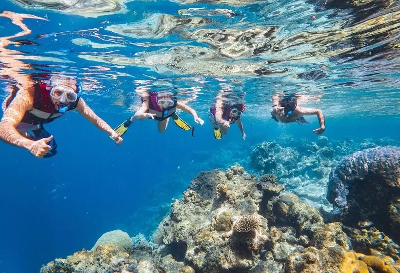 هتل Cinnamon Hakuraa Huraa Maldives All Inclusive