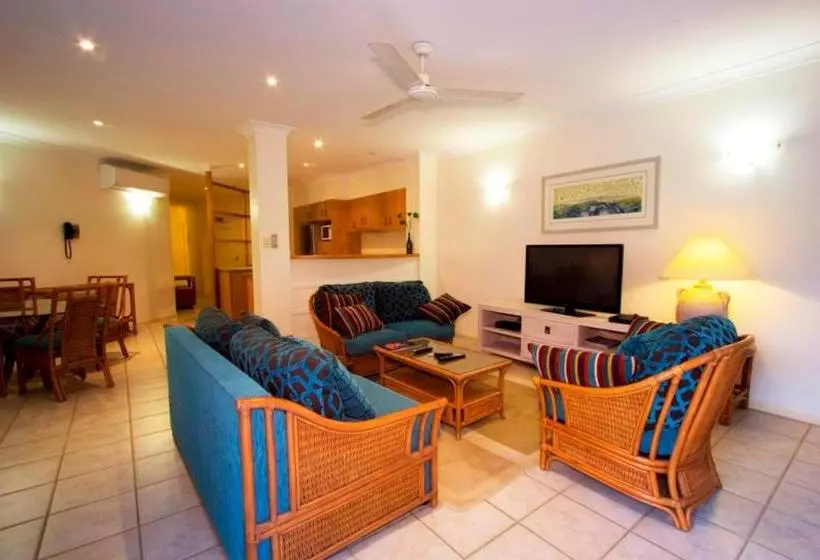 ホテル Coral Horizons   Beachfront Apartments