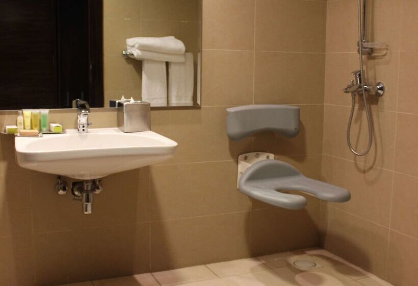 Doubletree By Hilton Hotel Aqaba