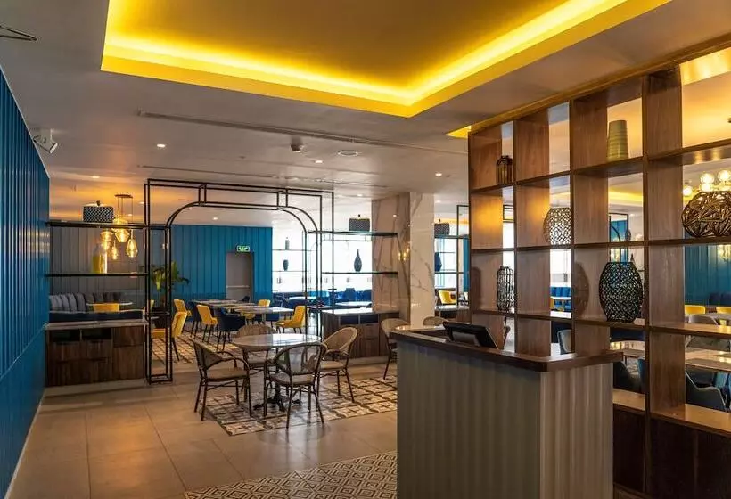 Doubletree By Hilton Hotel Aqaba