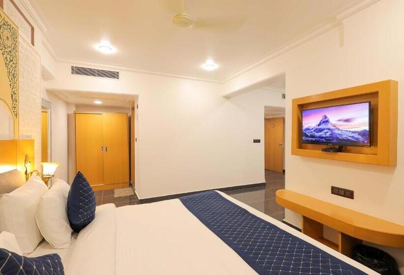 فندق Ganga Ratan