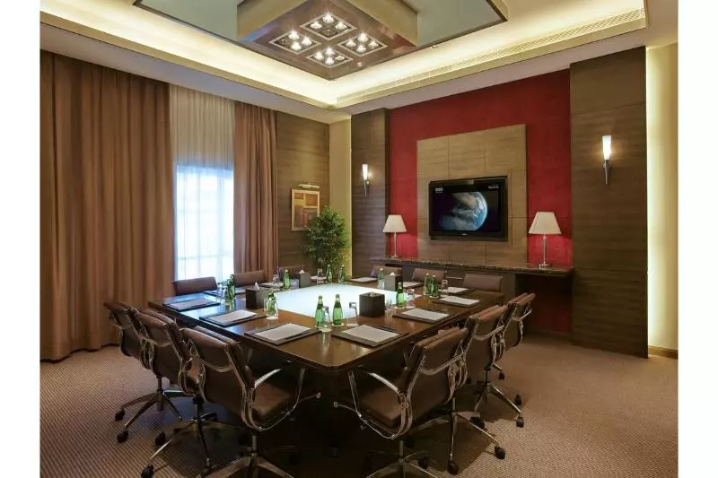 ホテル Nour Arjaan By Rotana Fujairah